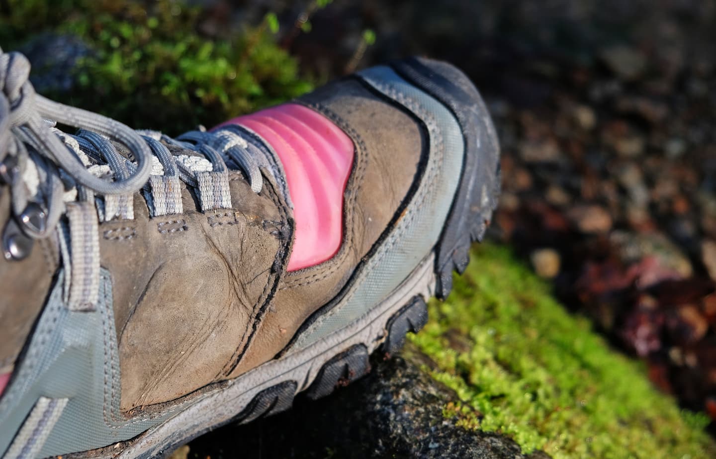 Illustration for the article "Wide Shoe vs. Wide Toe Box: What KEEN Says the Difference Is, and Where the Brand's Fit Advice Stops" from Our Wanders
