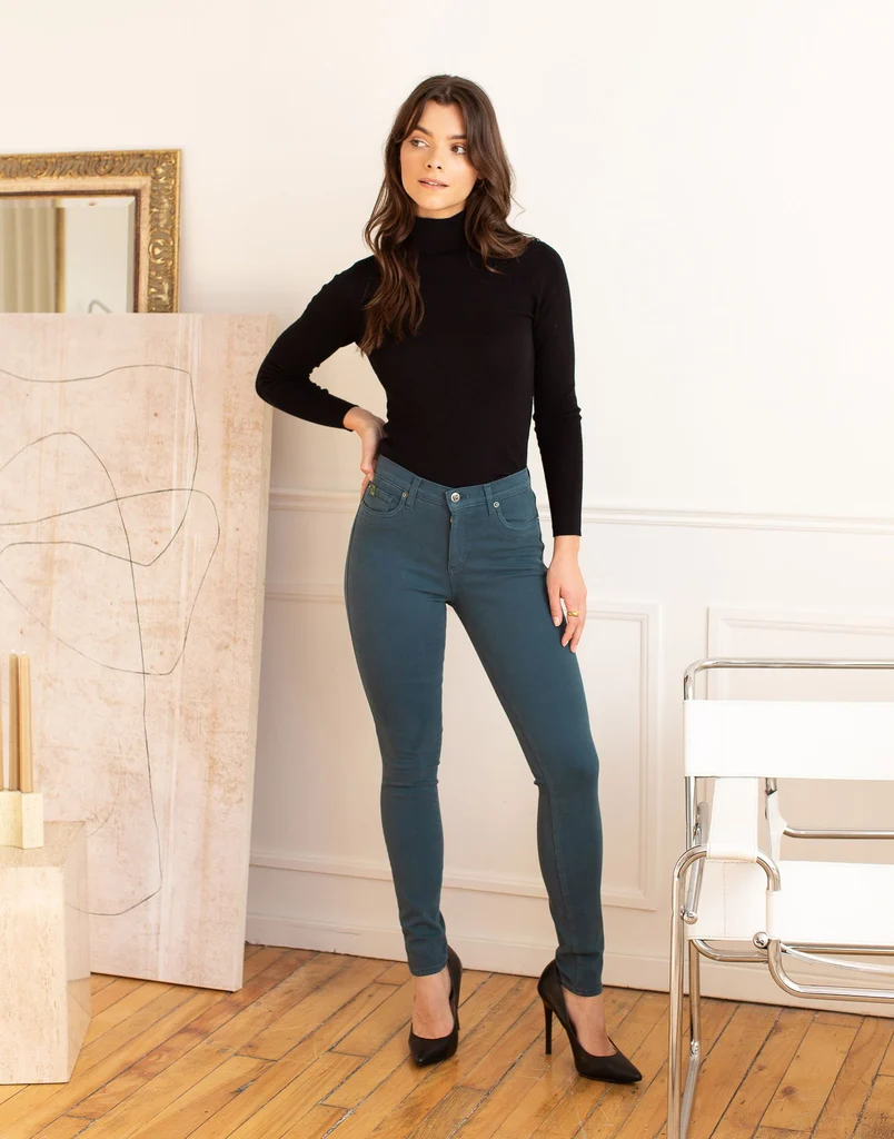 Illustration for the section "Step 2: See what ASOS and other shoppers say" from Marianne Style